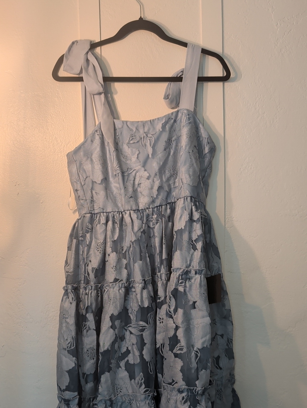 Lulu's Light Blue Floral Tie-Shoulder Tiered Dress SMALL